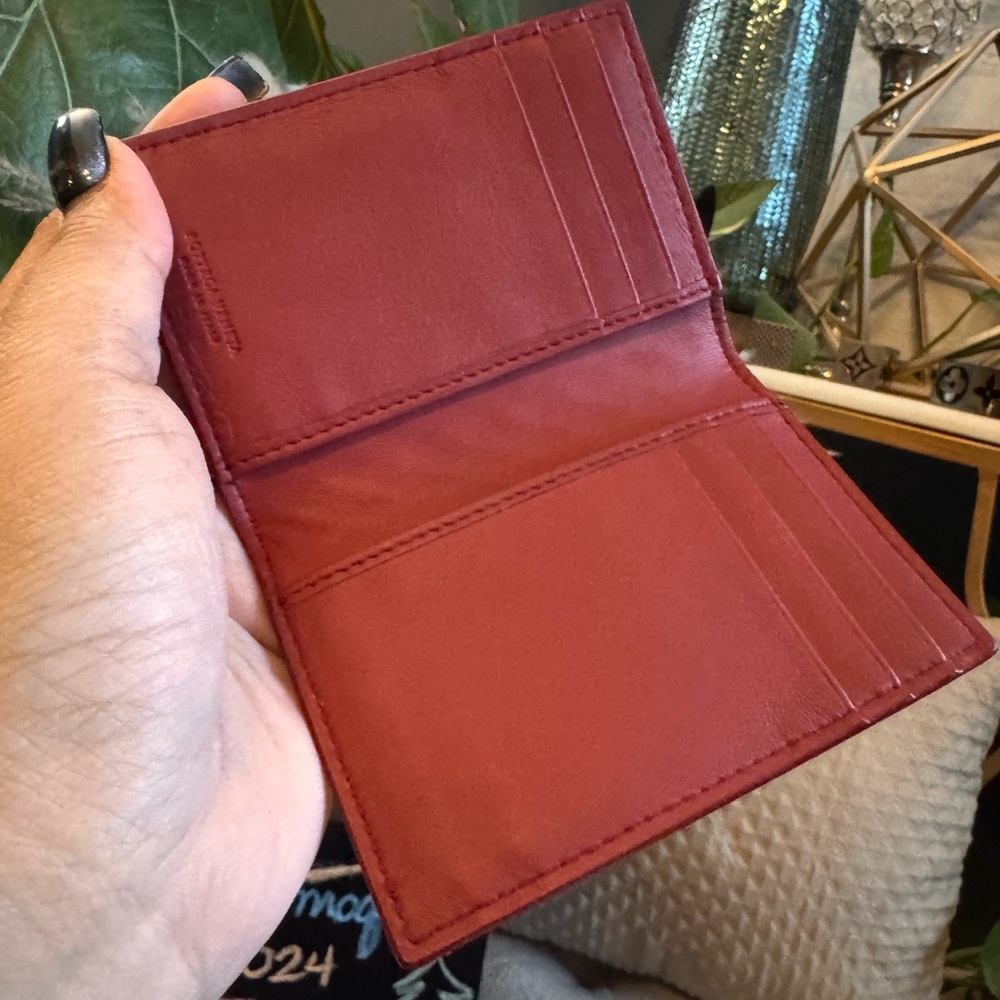 ♥️SOLD on IG♥️ Bottega Veneta Bicolour Cardholder/wallet*PRICE is FIRM* - Picture 16 of 17
